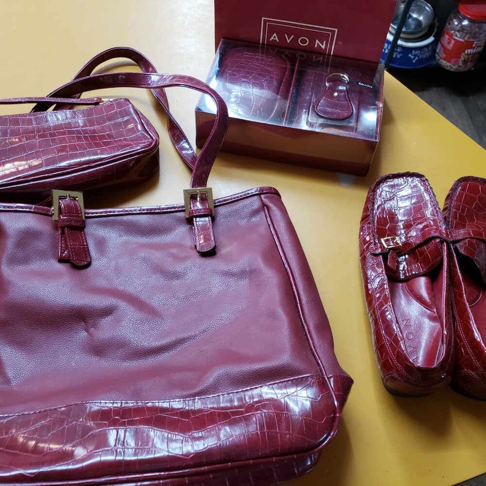 Faux Alligator purse, shoes, little bag, wallet, makeup bag, and key chain-RED